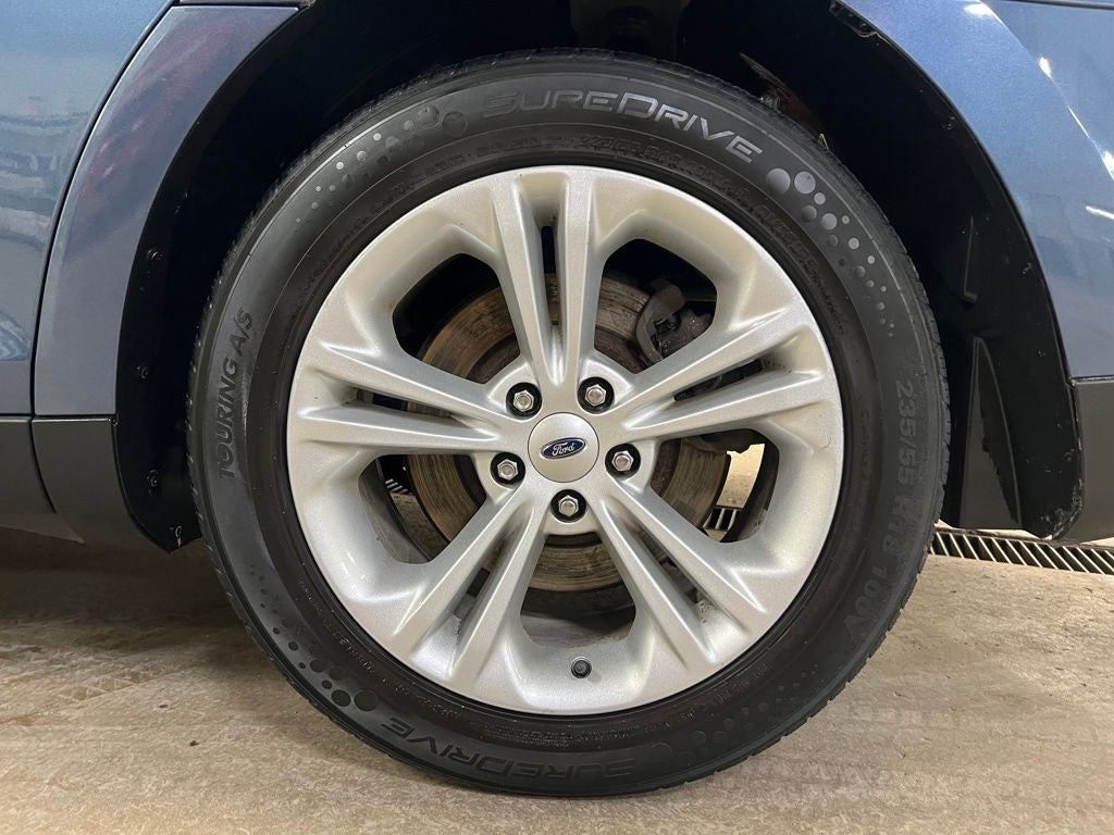 2018 Ford Taurus SEL