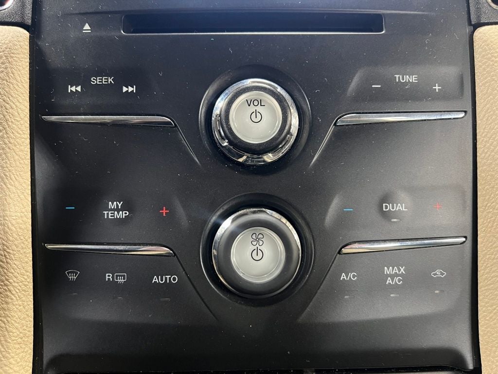 2018 Ford Taurus SEL