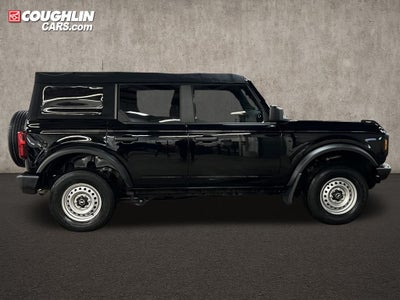 2022 Ford Bronco Base