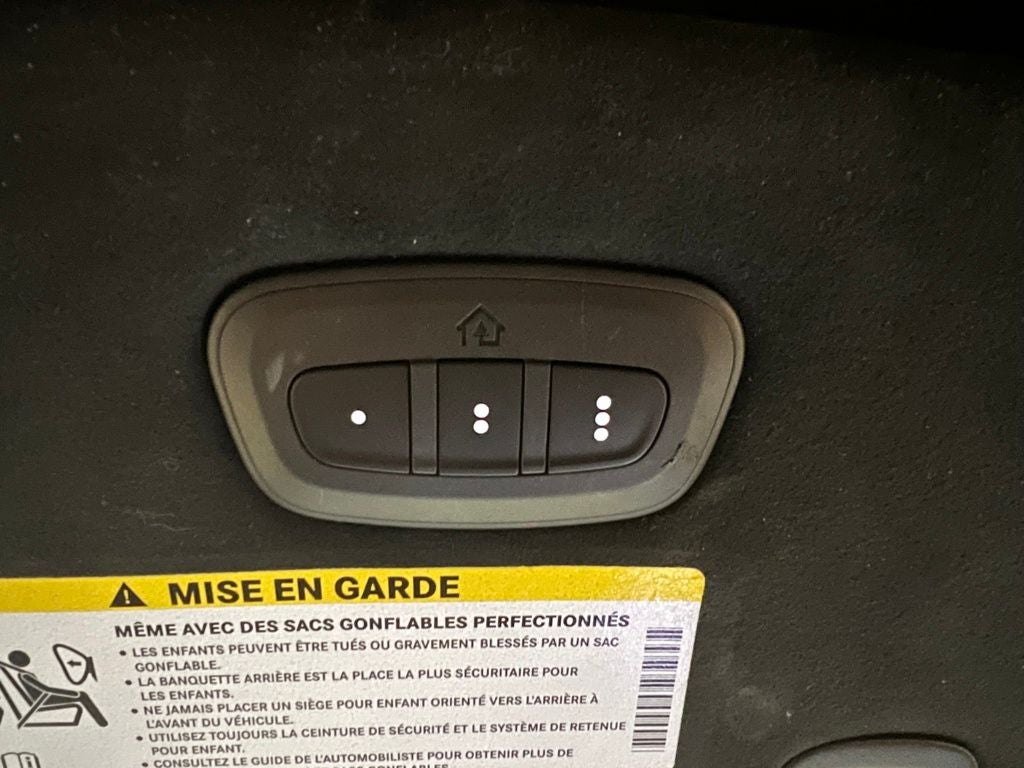 2024 Chrysler Pacifica Hybrid Pinnacle