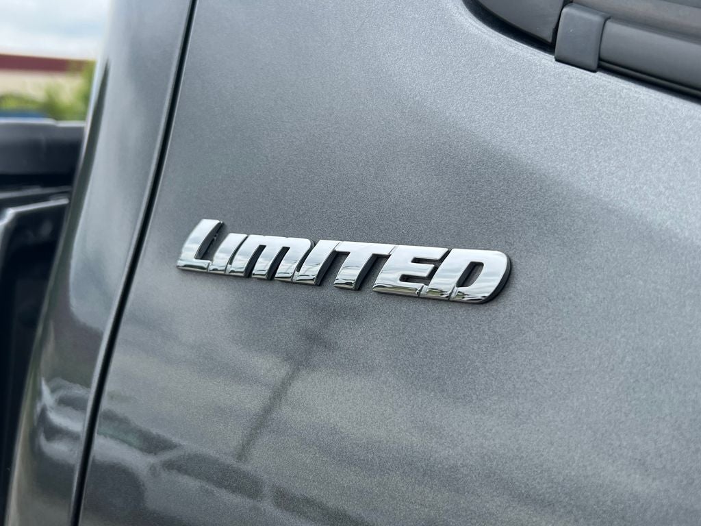 2019 Toyota Tacoma Limited V6