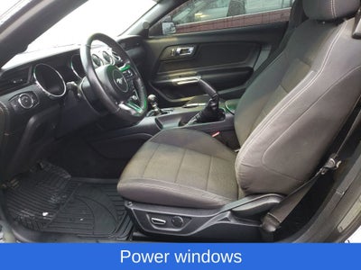 2016 Ford Mustang V6