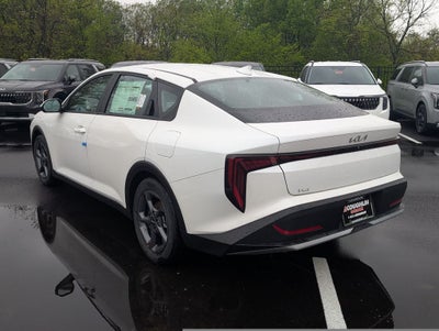 2026 Kia K4 LXS