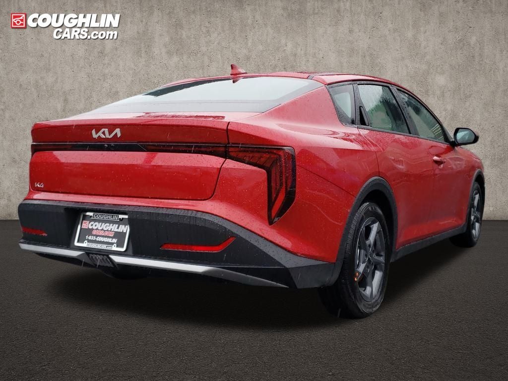 2025 Kia K4 LXS