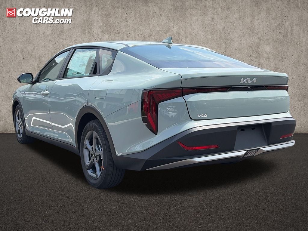 2026 Kia K4 LXS