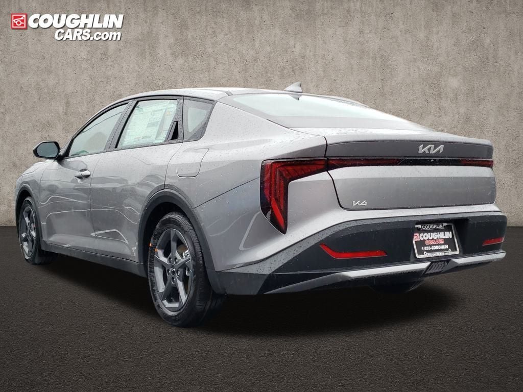 2025 Kia K4 LXS
