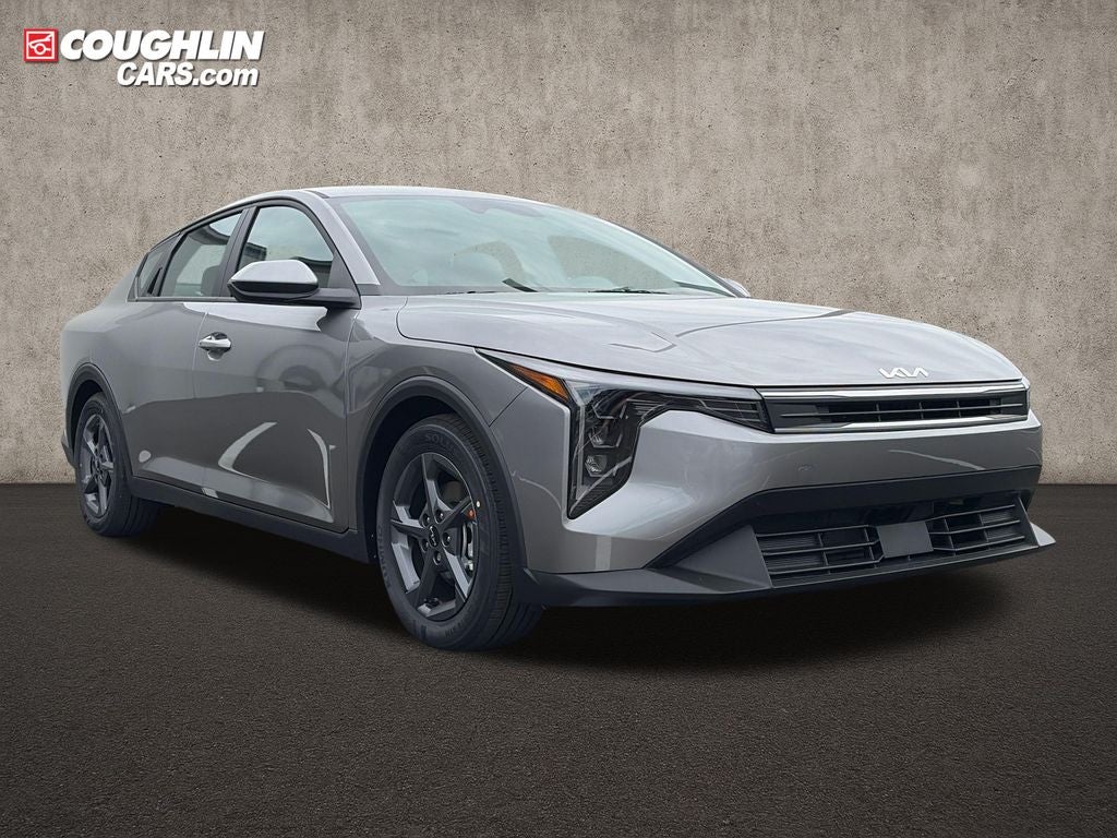 2026 Kia K4 LXS AT's photo