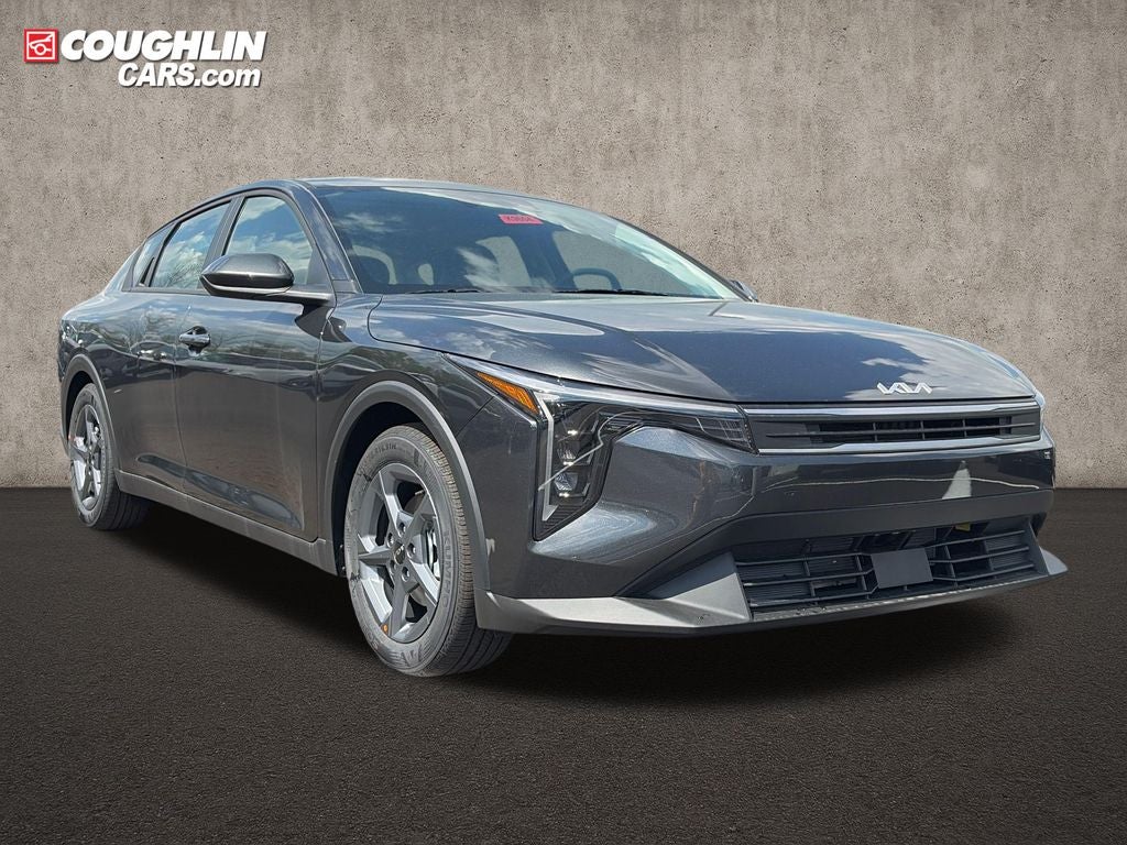 2026 Kia K4 LXS AT's photo