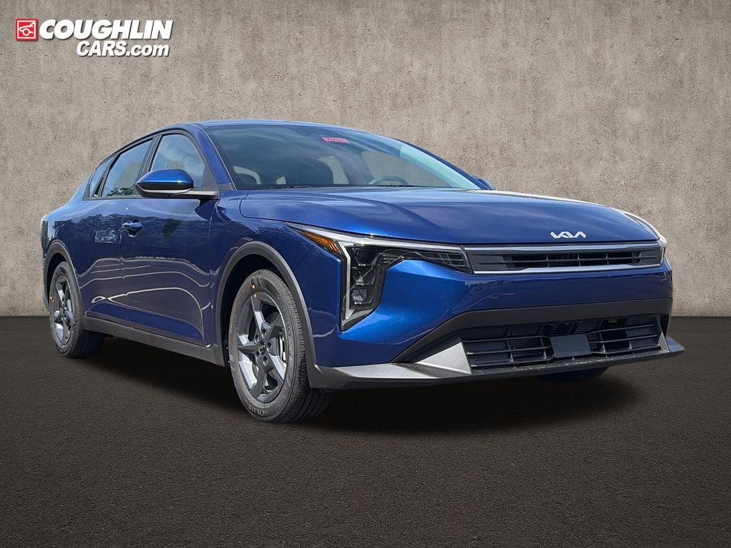 2026 Kia K4 LXS AT's photo