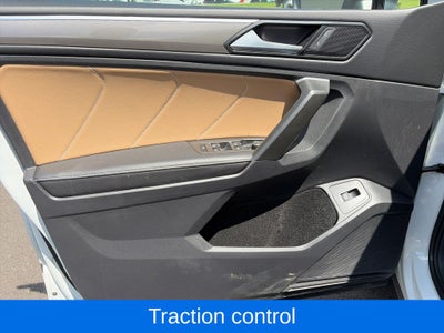 2024 Volkswagen Tiguan SE R-Line Black