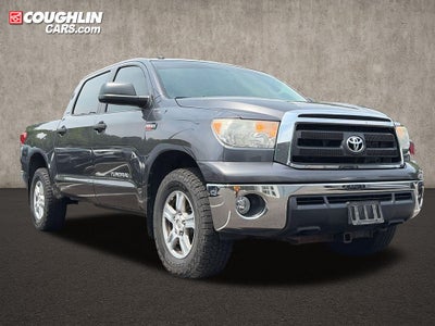 2012 Toyota Tundra CrewMax 5.7L FFV V8 6-Spd AT (Natl)