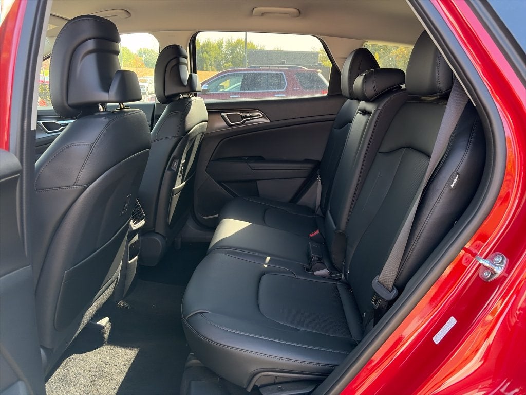 2027 Kia Sportage EX