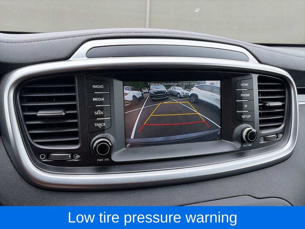 2019 Kia Sorento LX V6