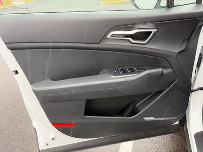 2027 Kia Sportage Hybrid LX