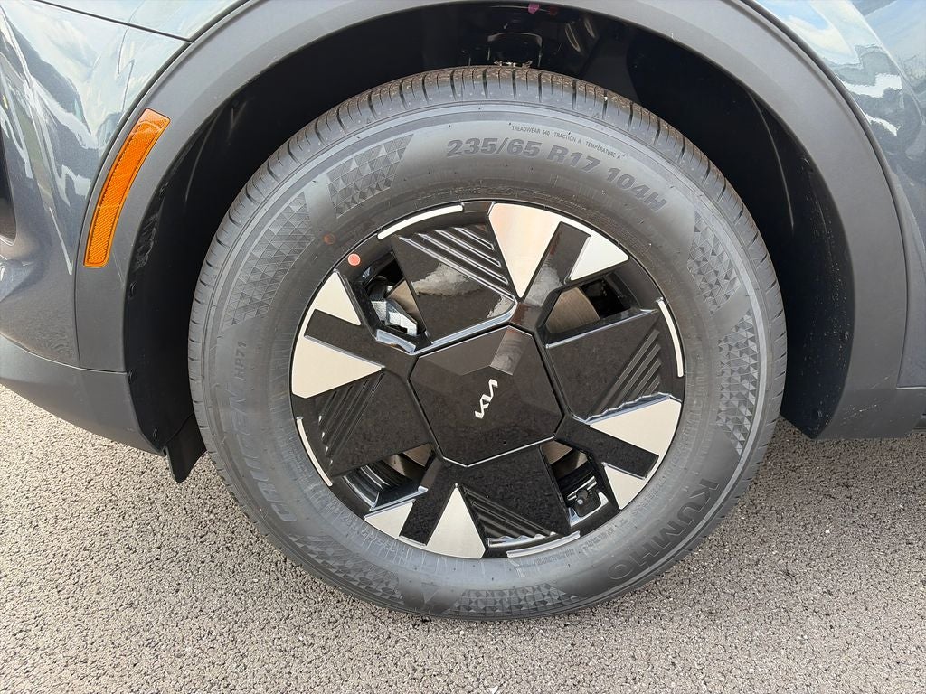 2027 Kia Sportage Hybrid LX
