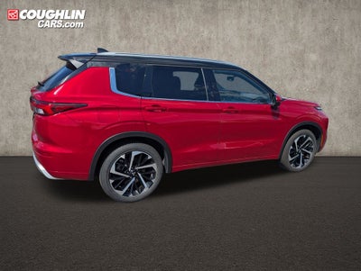 2024 Mitsubishi Outlander Base