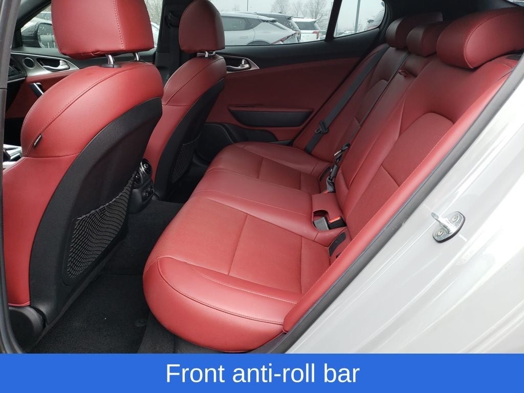 2022 Kia Stinger GT1