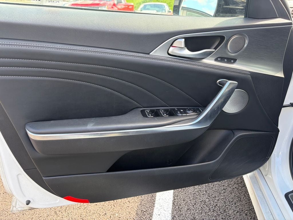 2023 Kia Stinger GT2