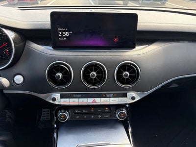 2023 Kia Stinger GT2