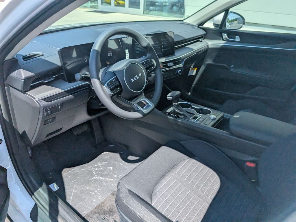 2026 Kia K5 LXS