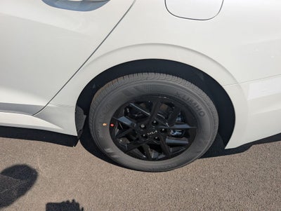 2026 Kia K5 LXS