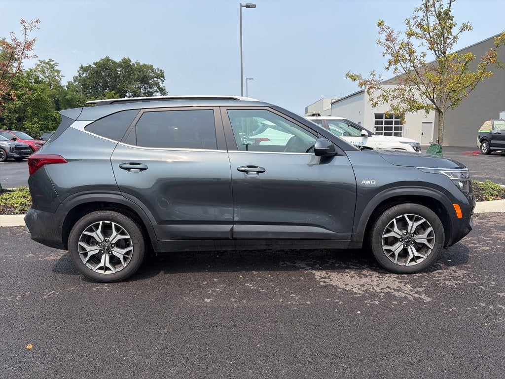 2023 Kia Seltos EX
