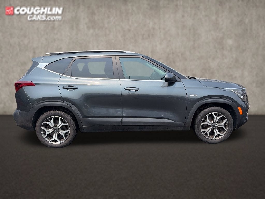 2023 Kia Seltos EX