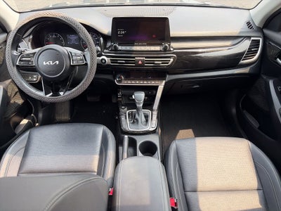 2023 Kia Seltos EX