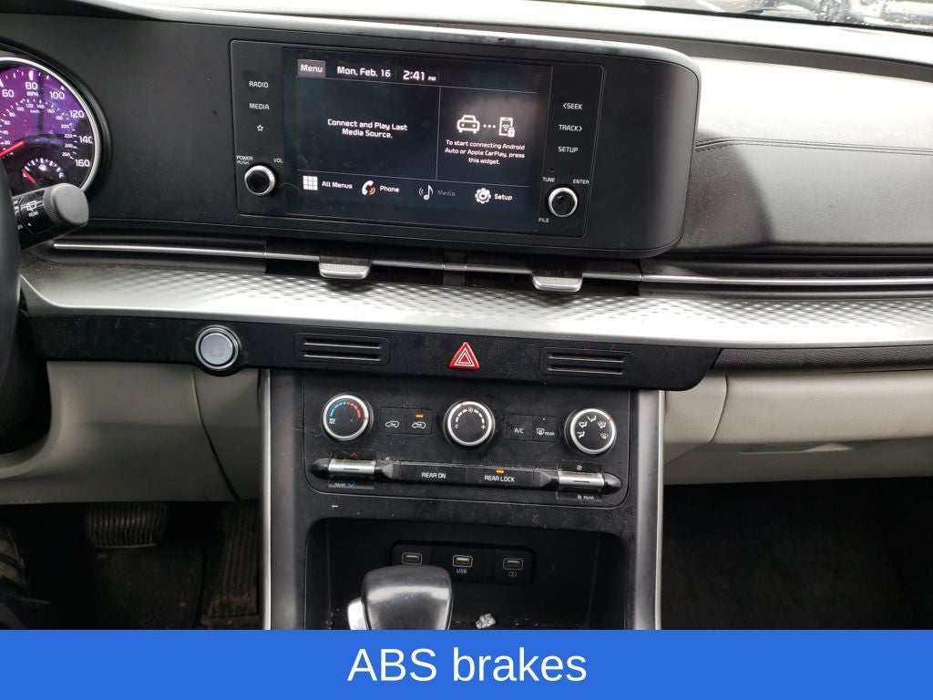 2022 Kia Carnival LXS