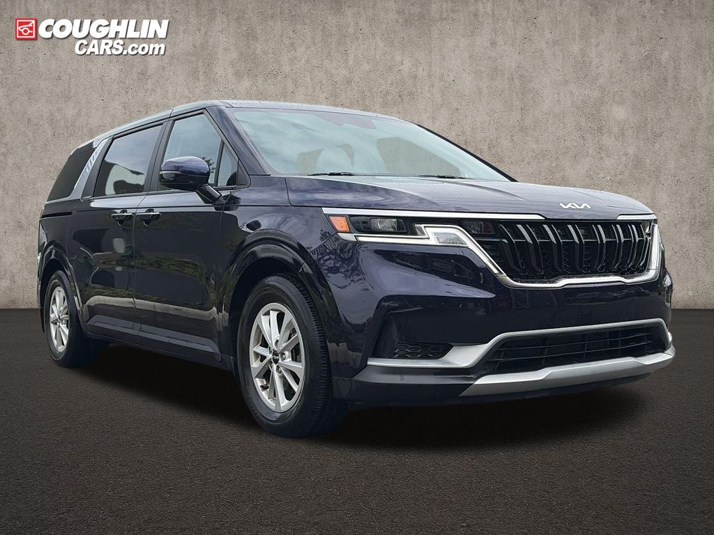 2024 Kia Sedona LX Seat Pkg's photo