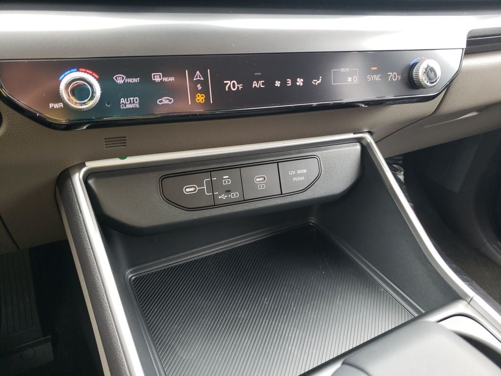 2026 Kia Carnival LXS