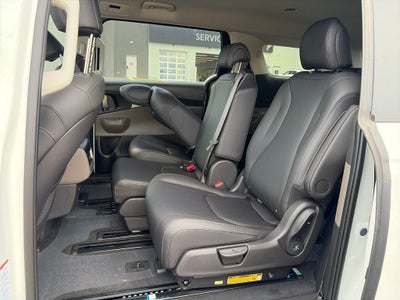 2027 Kia Carnival LXS