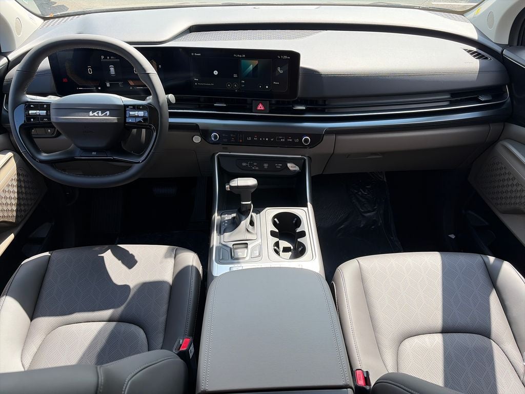 2027 Kia Carnival LXS