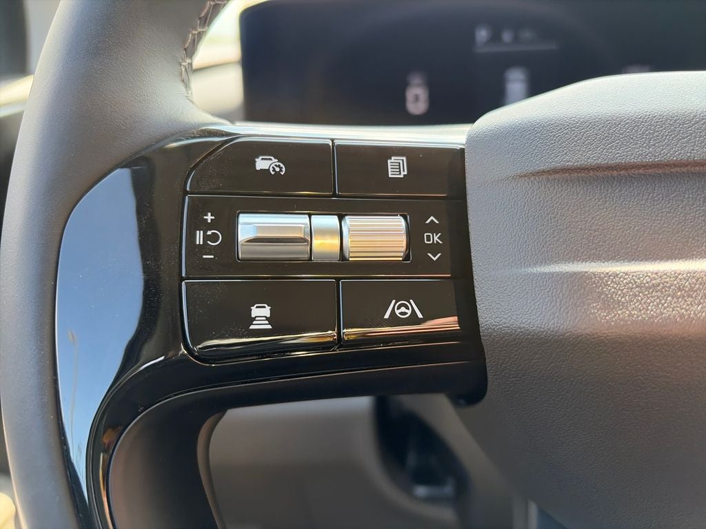 2027 Kia Carnival LXS