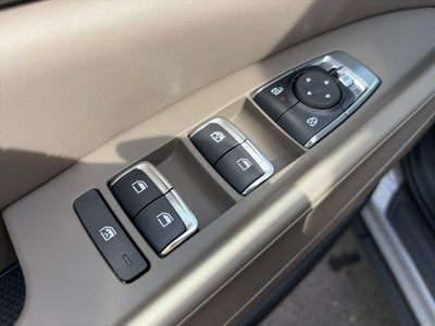 2027 Kia Carnival LXS