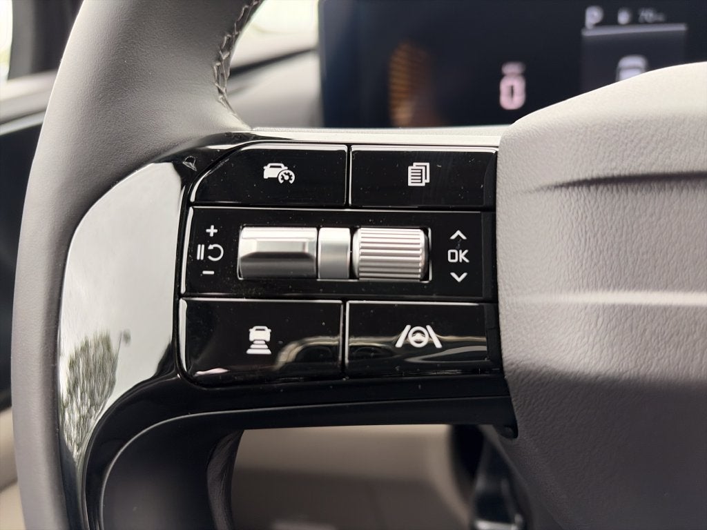 2027 Kia Carnival LXS