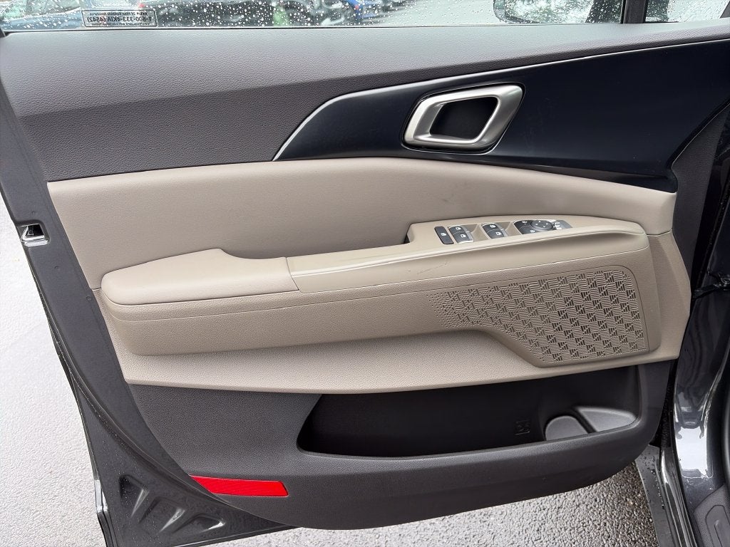 2027 Kia Carnival LXS