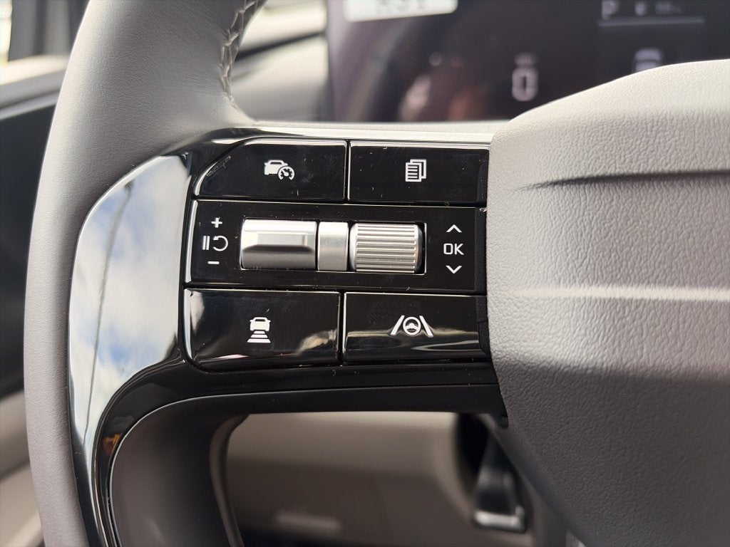 2027 Kia Carnival LXS