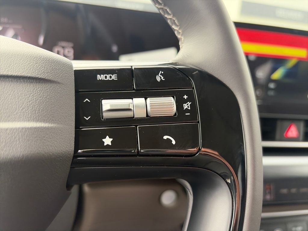 2027 Kia Carnival LXS