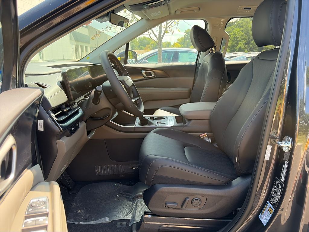 2027 Kia Carnival LXS