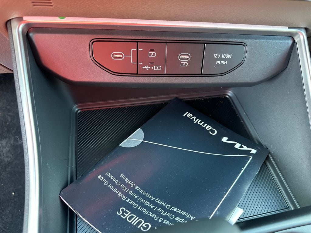 2026 Kia Carnival LXS