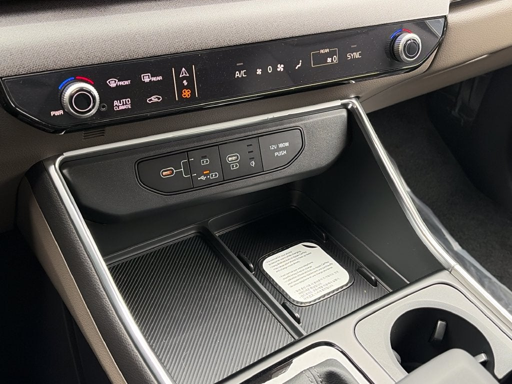 2027 Kia Carnival EX