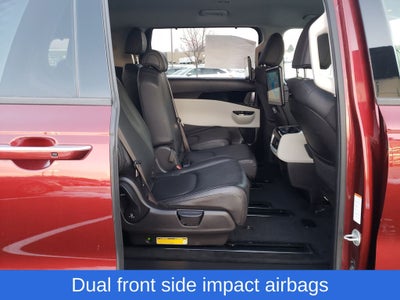 2022 Kia Carnival SX