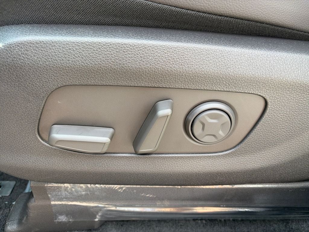 2027 Kia Carnival SX Prestige