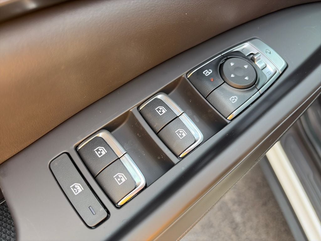 2027 Kia Carnival SX Prestige