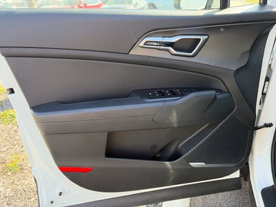 2027 Kia Sportage Hybrid LX