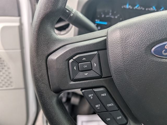 2025 Ford E-350SD Base Cutaway