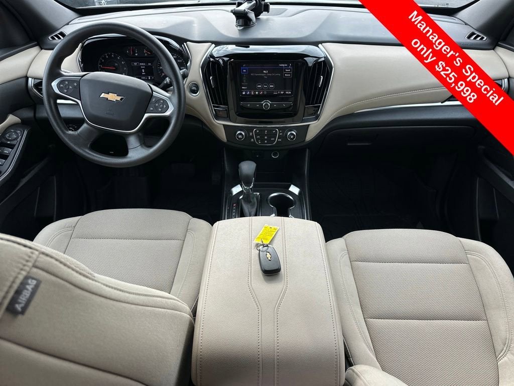2023 Chevrolet Traverse LS