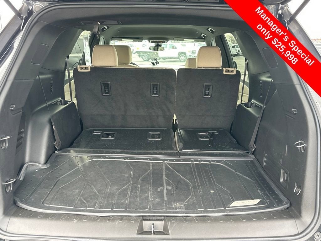 2023 Chevrolet Traverse LS