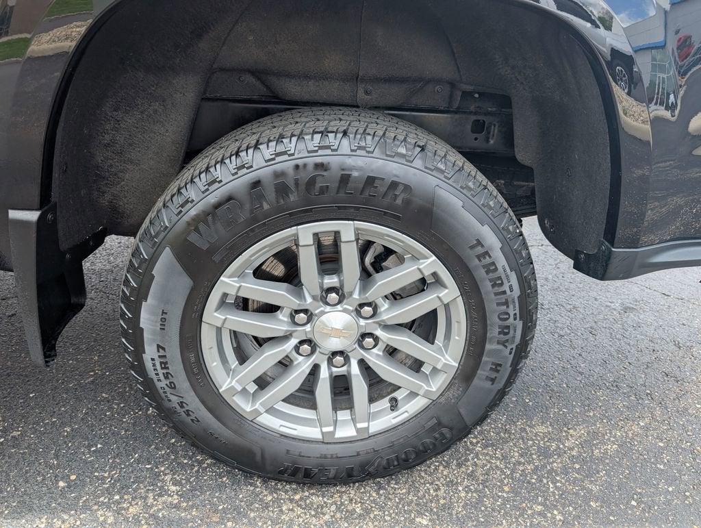 2024 Chevrolet Colorado LT